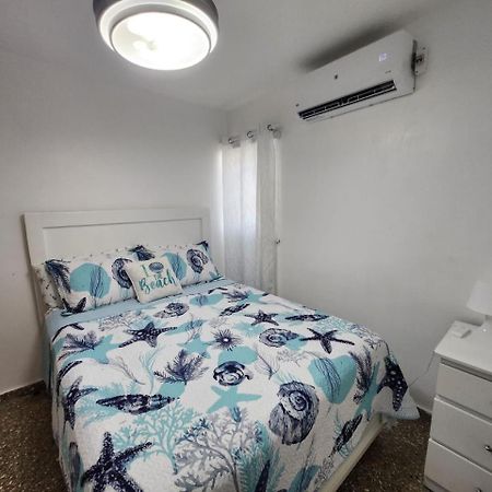 Beachfront Apartment, Quiet 4 Beds, 1 Bath, Ac, Wi-Fi, Hot Water, In Paraiso Near Los Patos ภายนอก รูปภาพ