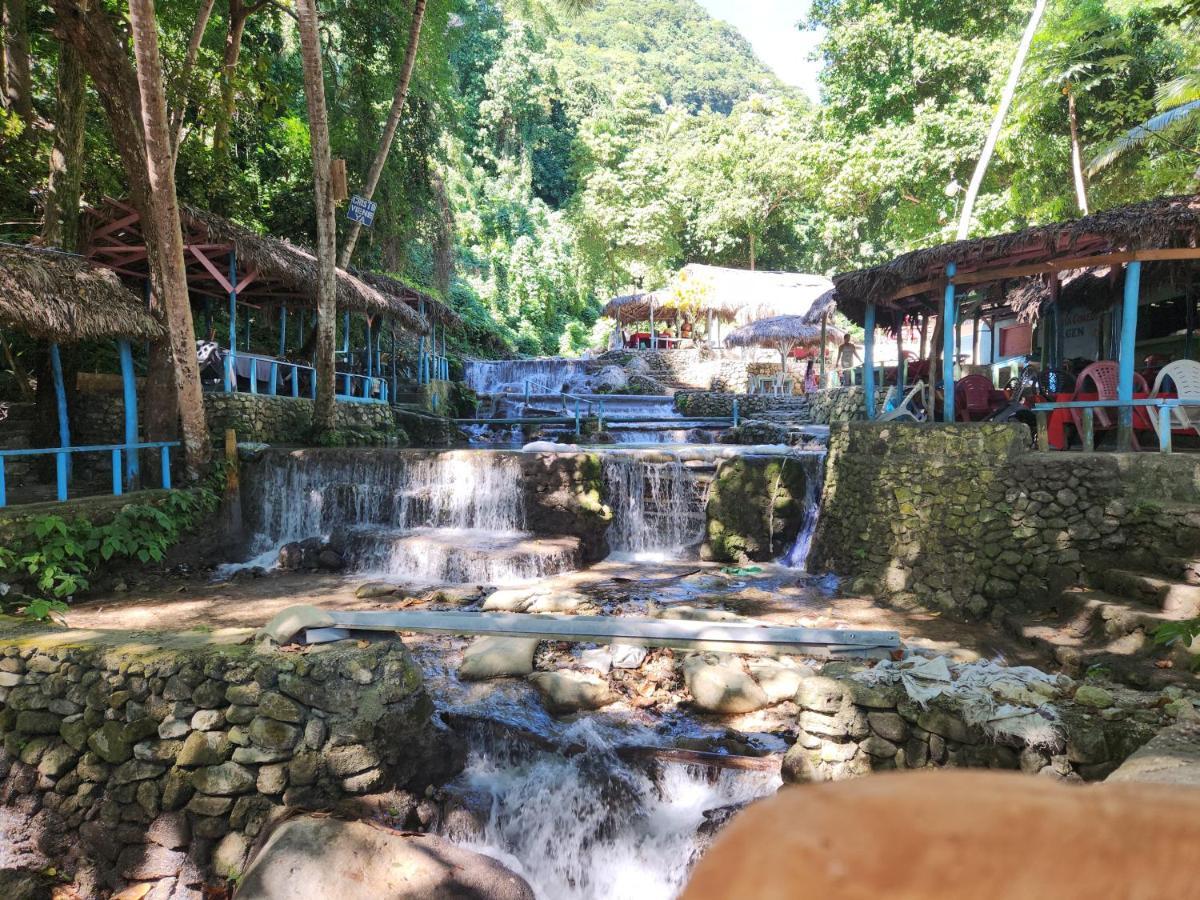Beachfront Apartment, Quiet 4 Beds, 1 Bath, Ac, Wi-Fi, Hot Water, In Paraiso Near Los Patos ภายนอก รูปภาพ