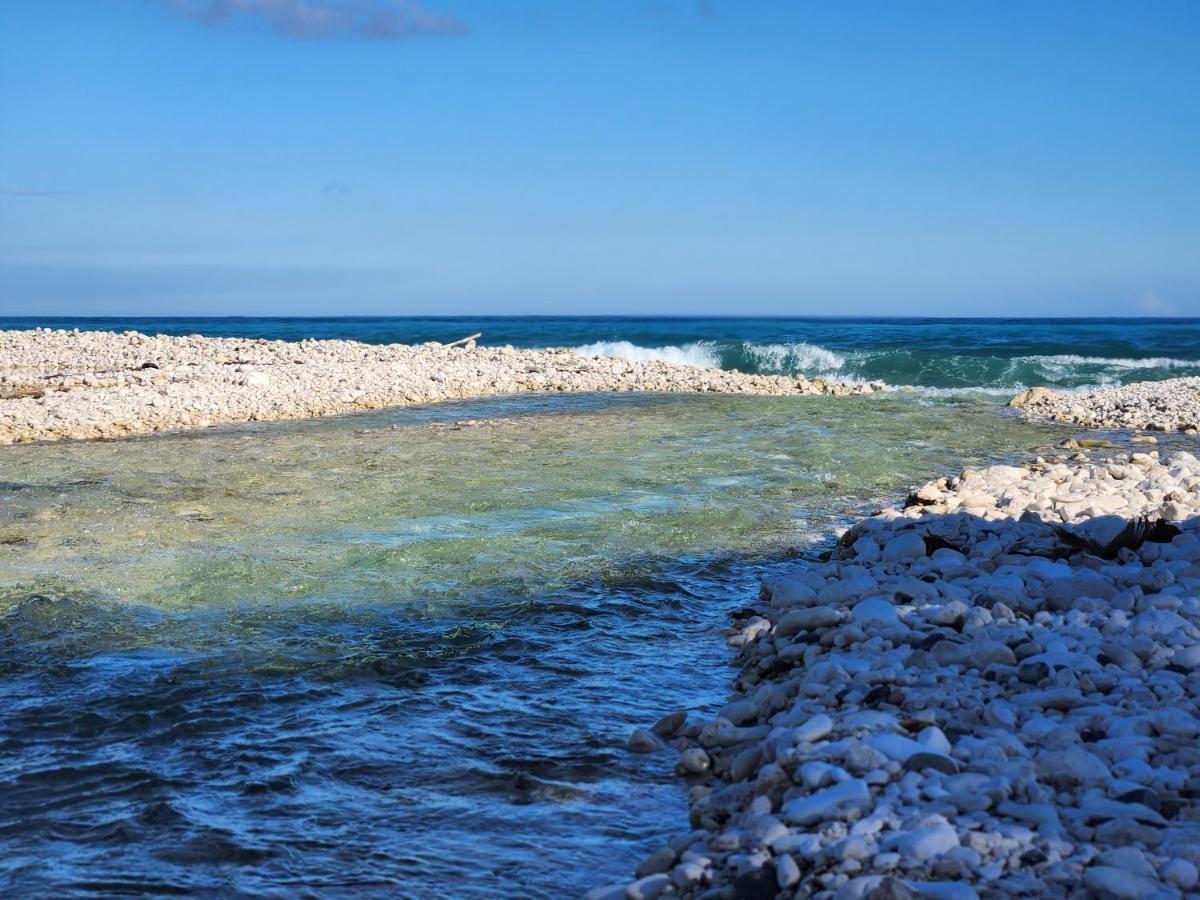 Beachfront Apartment, Quiet 4 Beds, 1 Bath, Ac, Wi-Fi, Hot Water, In Paraiso Near Los Patos ภายนอก รูปภาพ