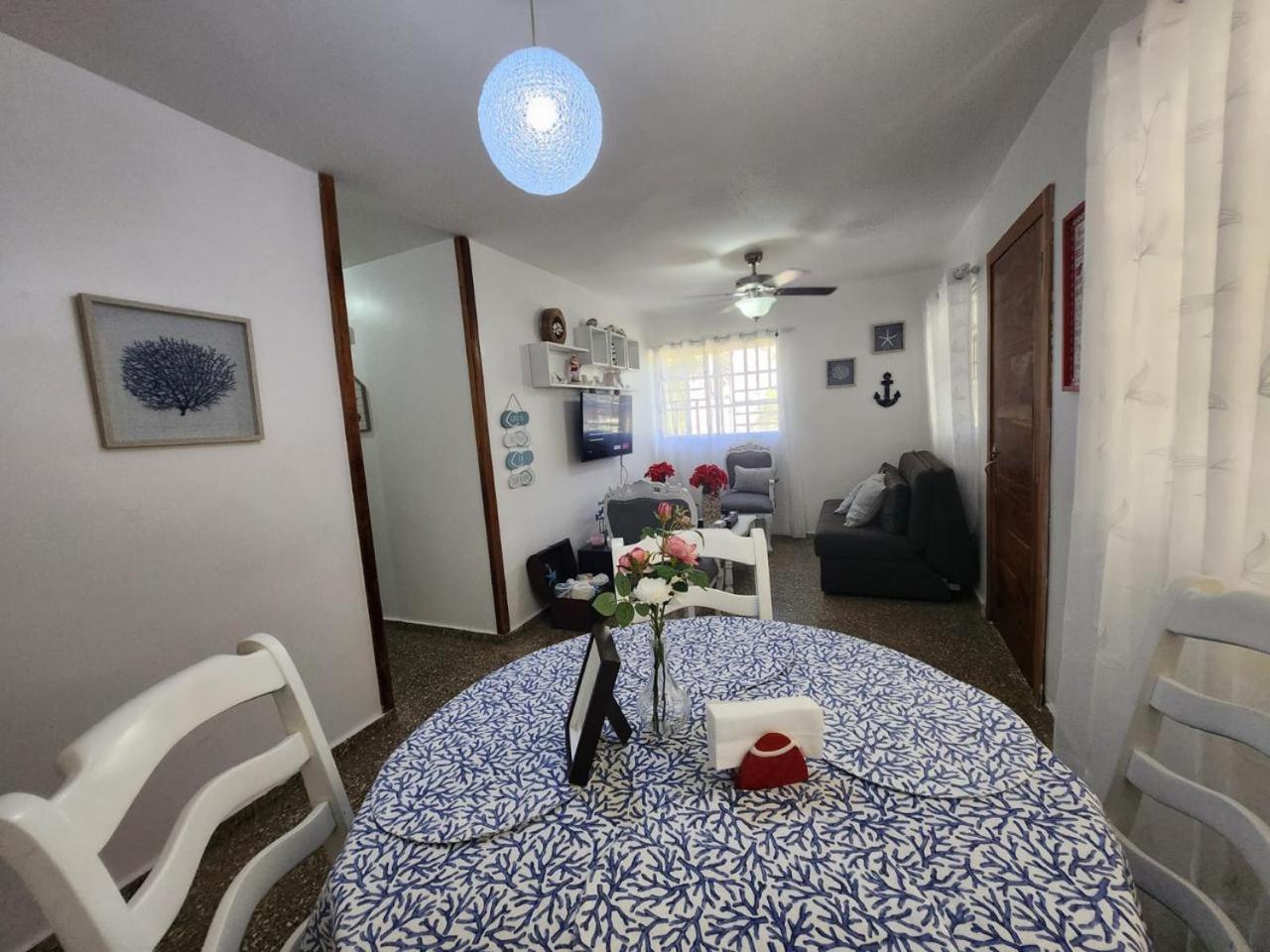 Beachfront Apartment, Quiet 4 Beds, 1 Bath, Ac, Wi-Fi, Hot Water, In Paraiso Near Los Patos ภายนอก รูปภาพ
